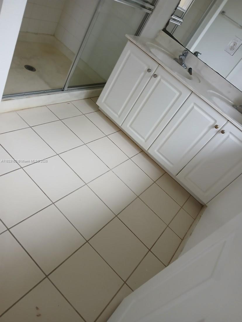 SAN REMO - Residential Lease