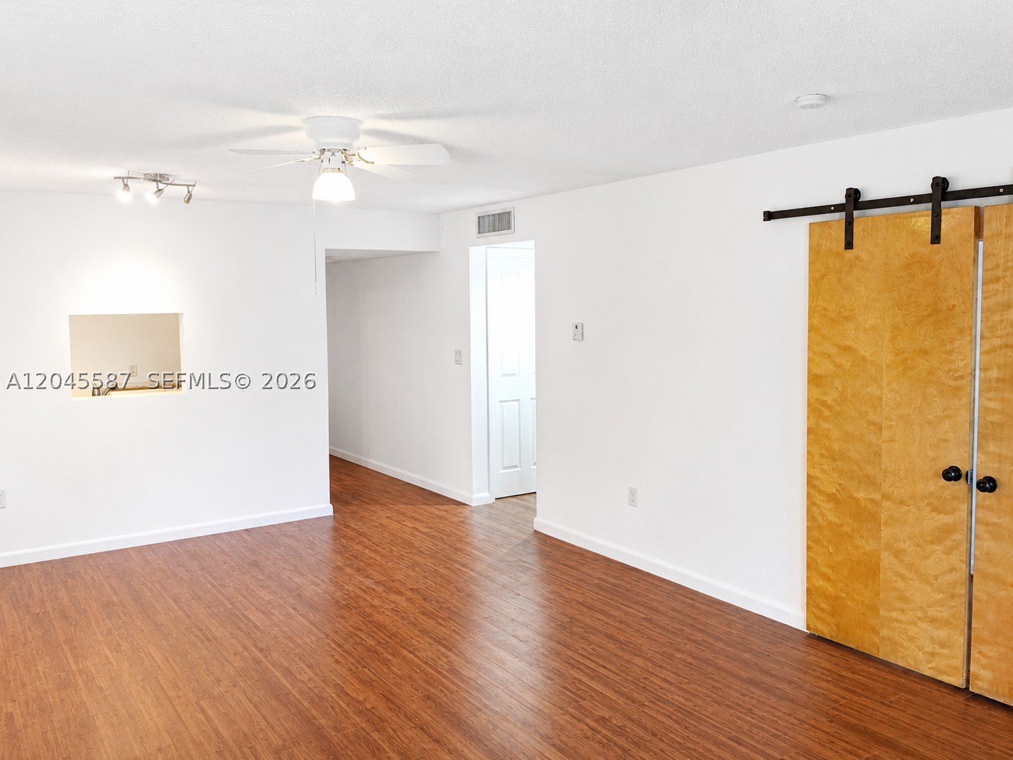 11925 NE 2nd Ave B315