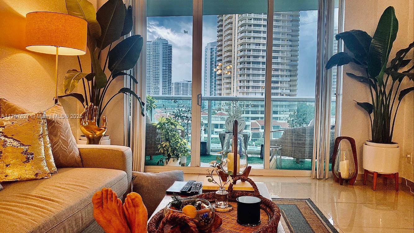 OCEANVIEW BUILDING A COND - Residential Lease