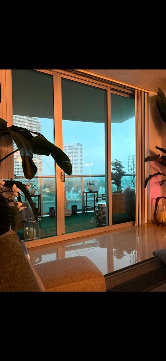 OCEANVIEW BUILDING A COND - Residential Lease