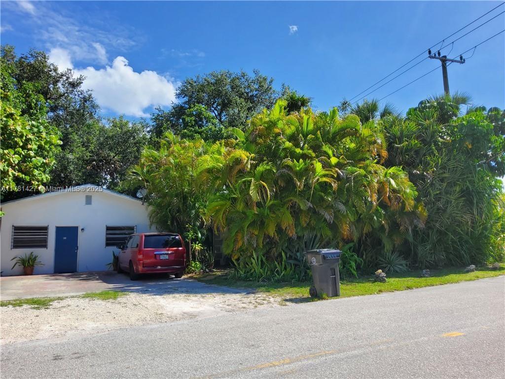 First property south of 17TH ST Causeway on Miami Road. This prime corner currently has two buildings a single family and a duplex, both are older and are occupied with month to month tenants. This property is
being sold as a multi-family development opportunity so access to the buildings will be allowed during inspection period. Buyer is responsible for determining use of site with the city. Zoning is RMM25