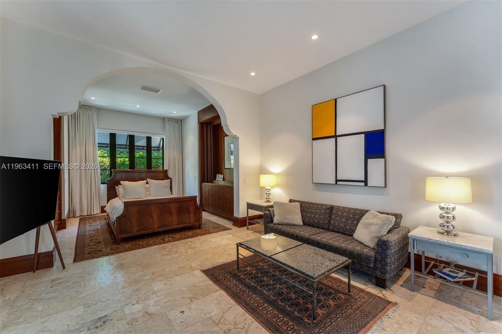 TROPICAL ISLE HOMES SUB 1 - Residential