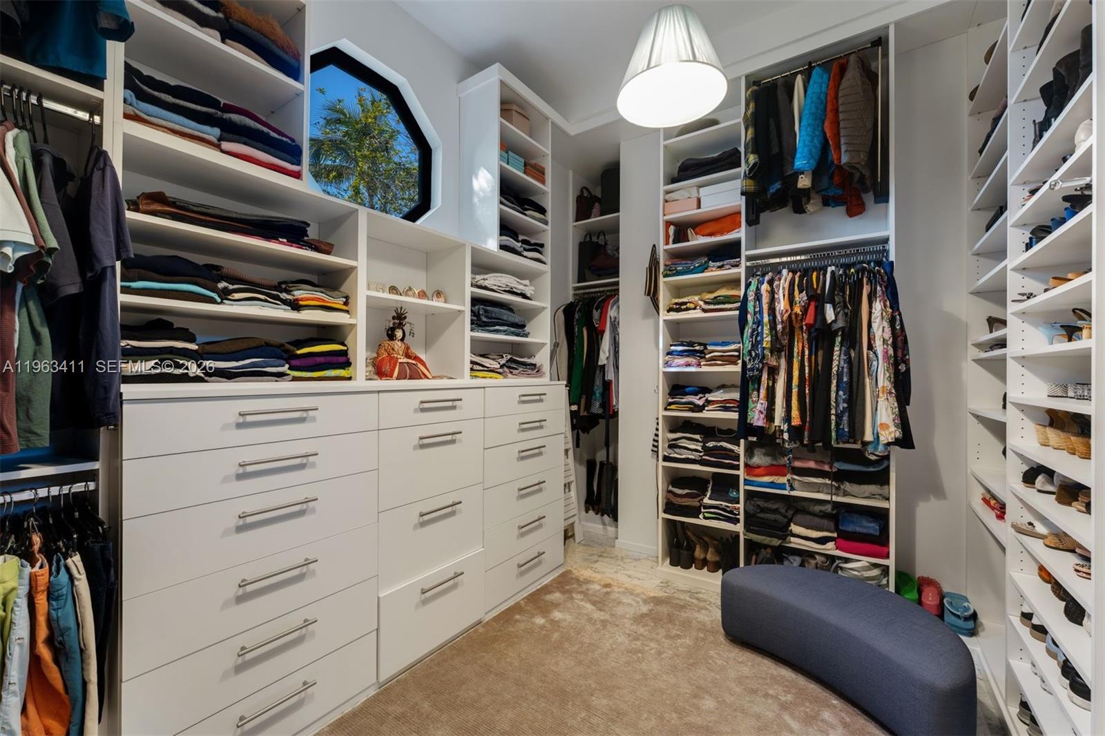 TROPICAL ISLE HOMES SUB 1 - Residential