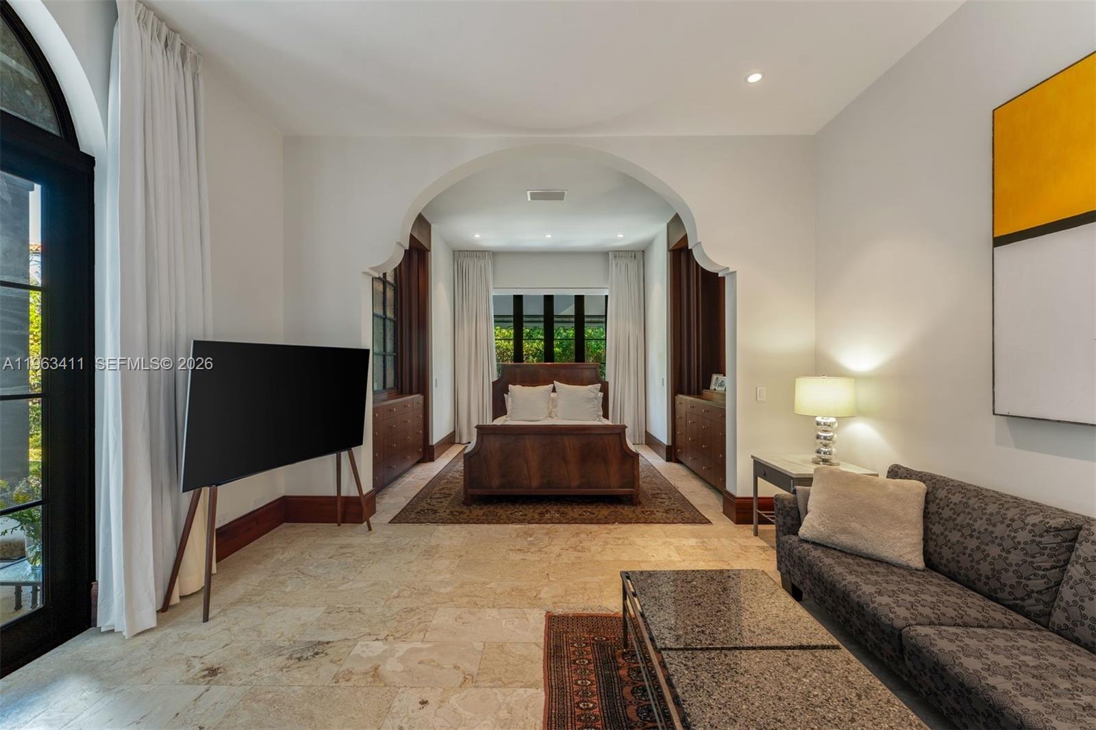 TROPICAL ISLE HOMES SUB 1 - Residential