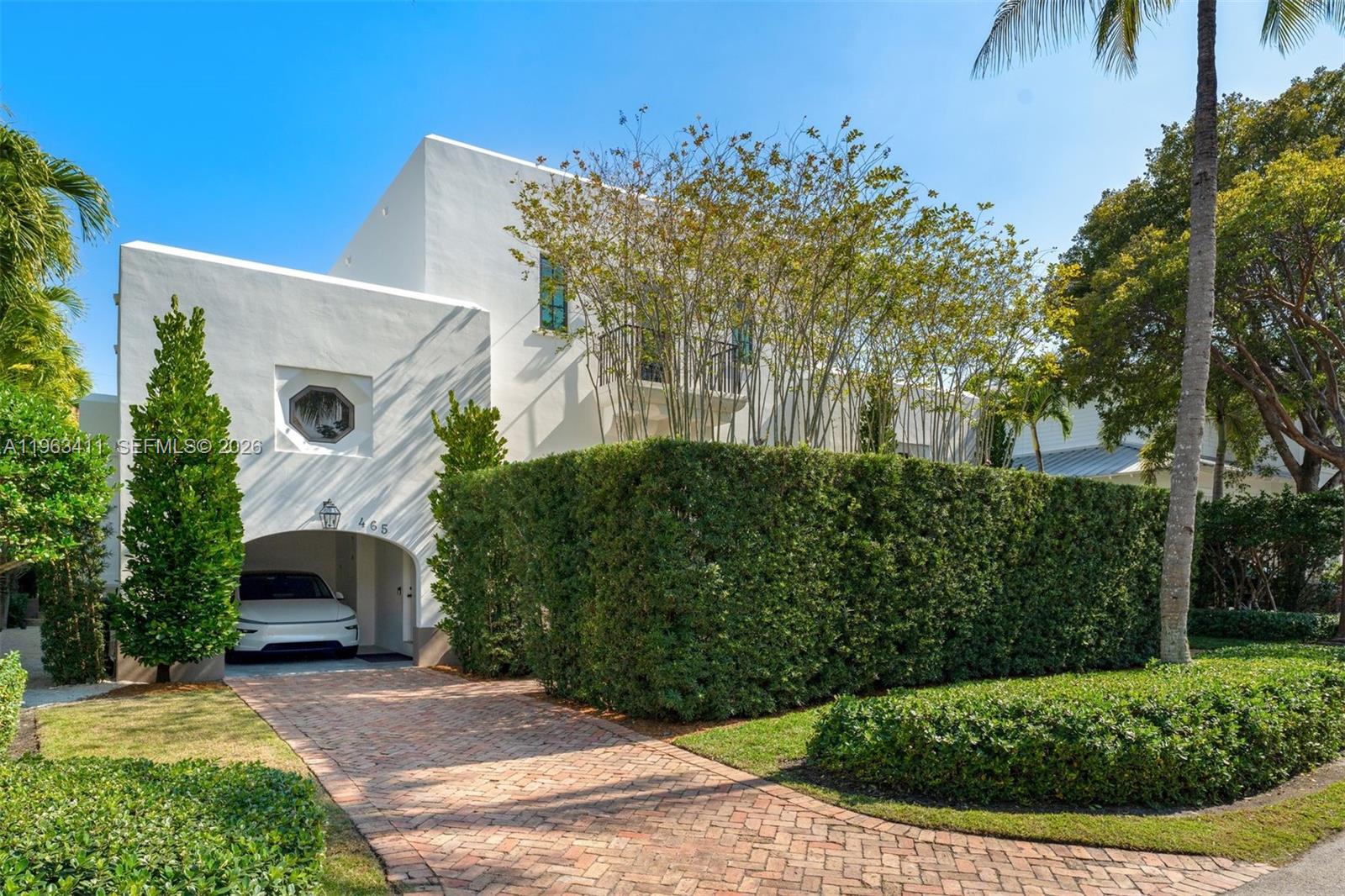 TROPICAL ISLE HOMES SUB 1 - Residential