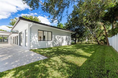 A home in Pinecrest