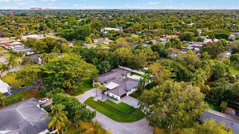 A home in Pinecrest