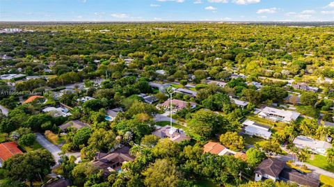 A home in Pinecrest