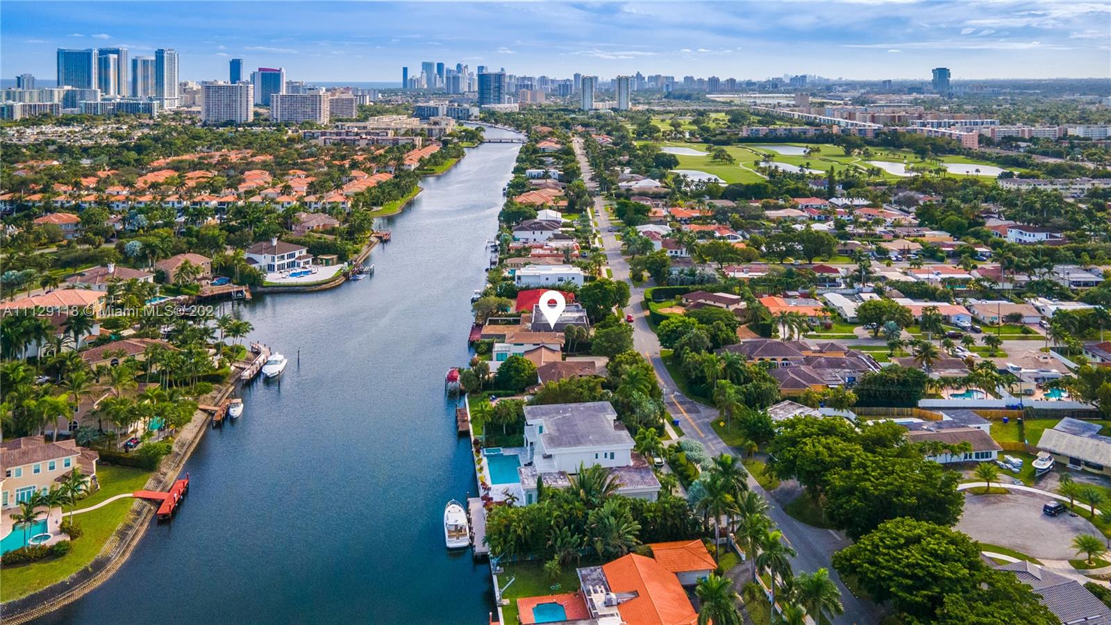 HOLLYWOOD GOLF ESTATES SE - Residential