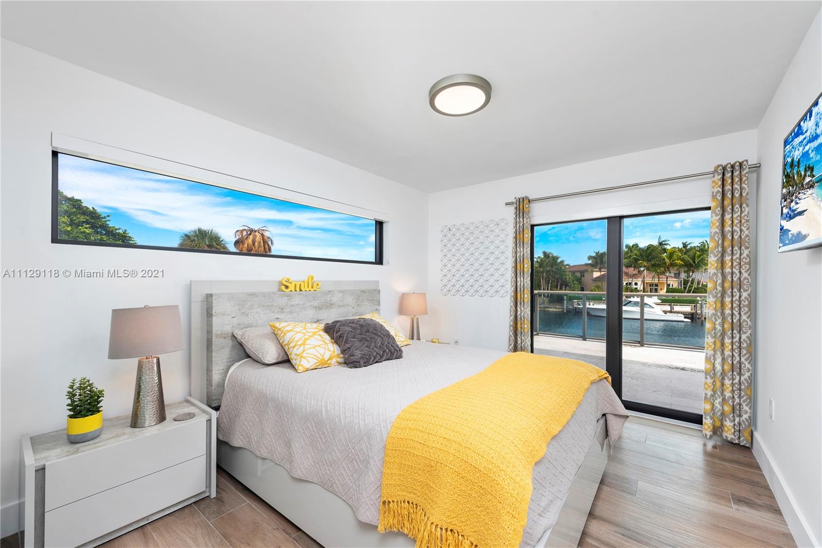 HOLLYWOOD GOLF ESTATES SE - Residential