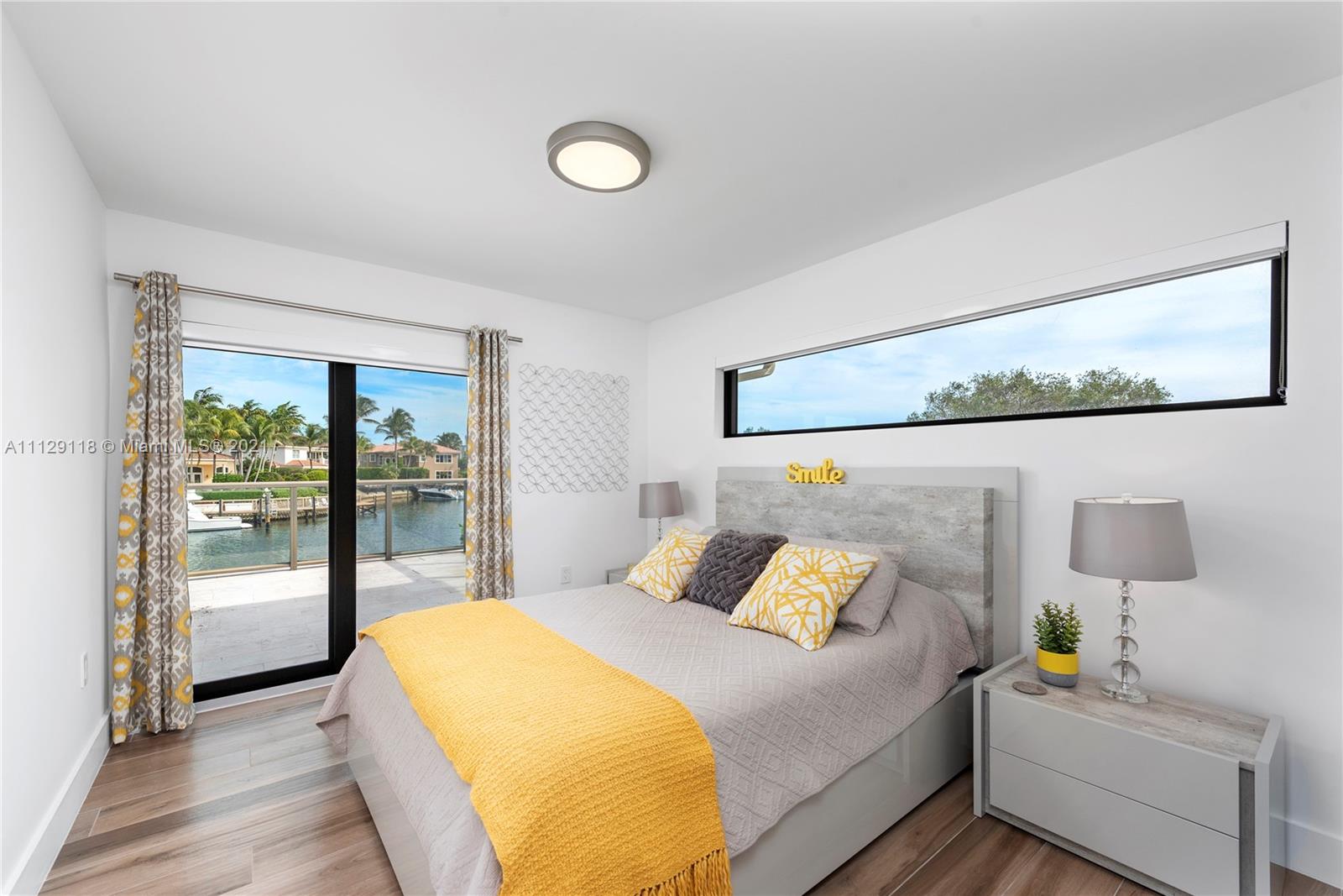 HOLLYWOOD GOLF ESTATES SE - Residential