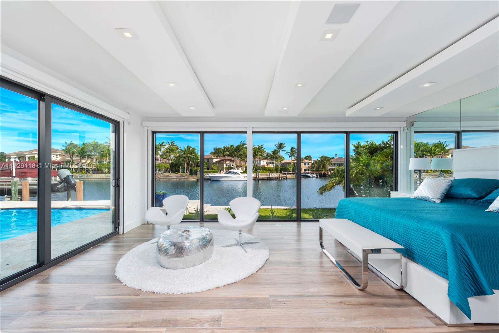 HOLLYWOOD GOLF ESTATES SE - Residential