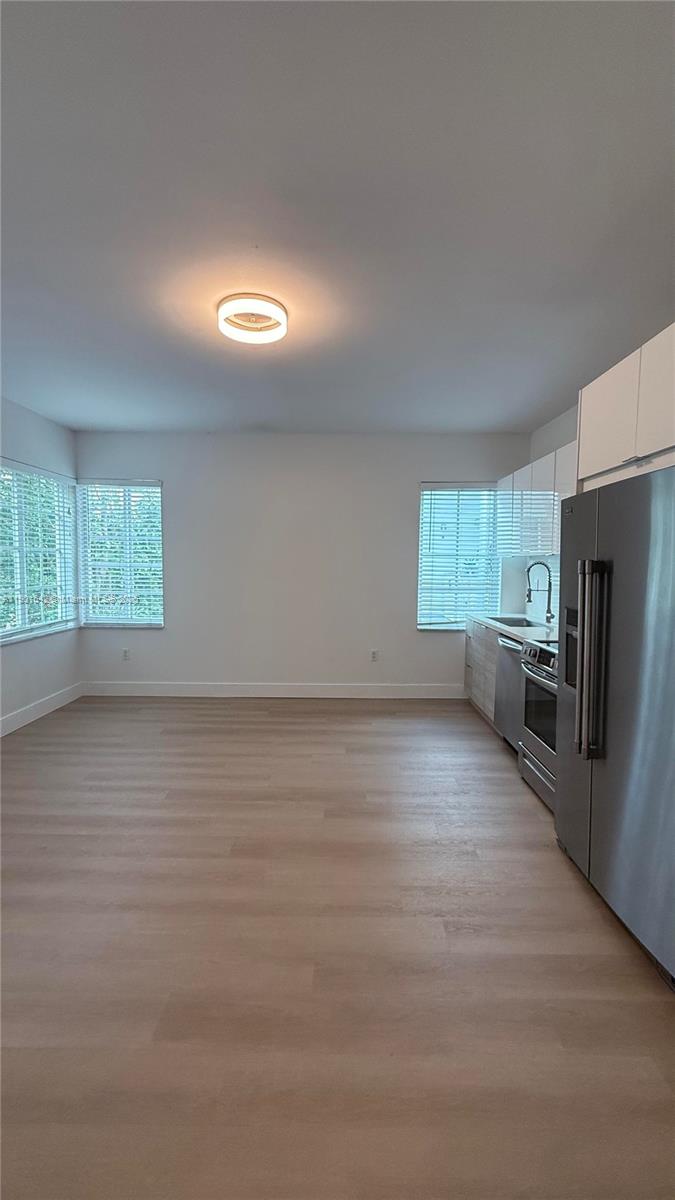 729 MERIDIAN AV 3