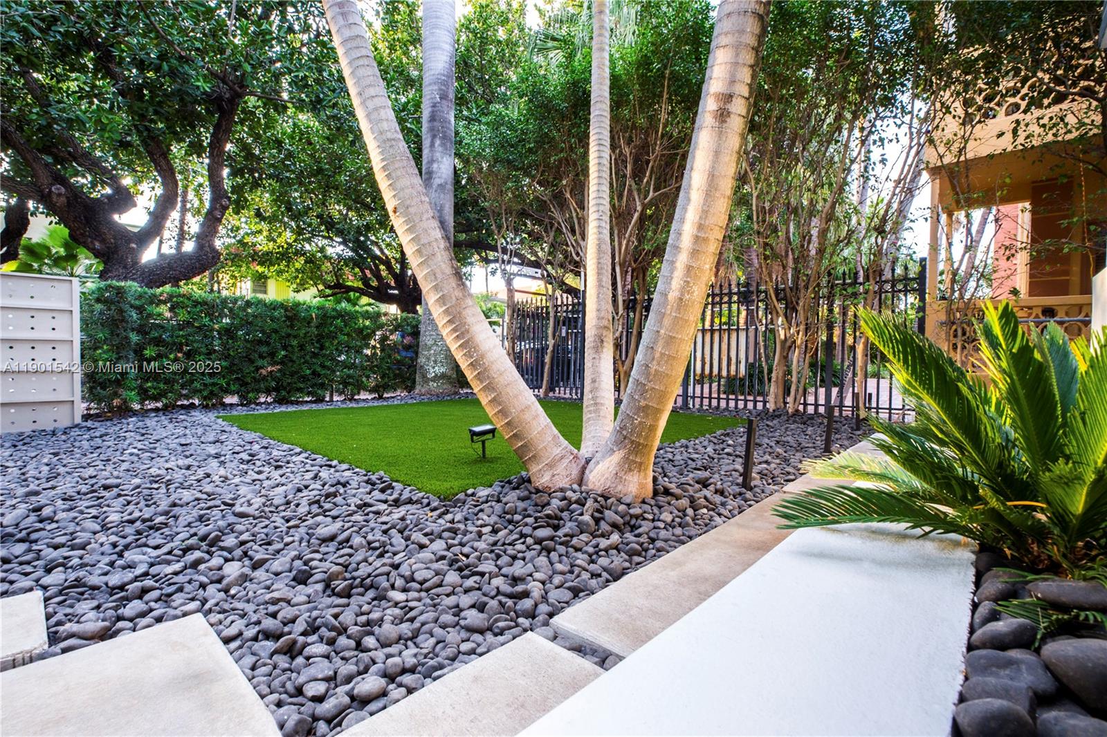 OCEAN BEACH ADDN NO 8 PB - Residential Lease