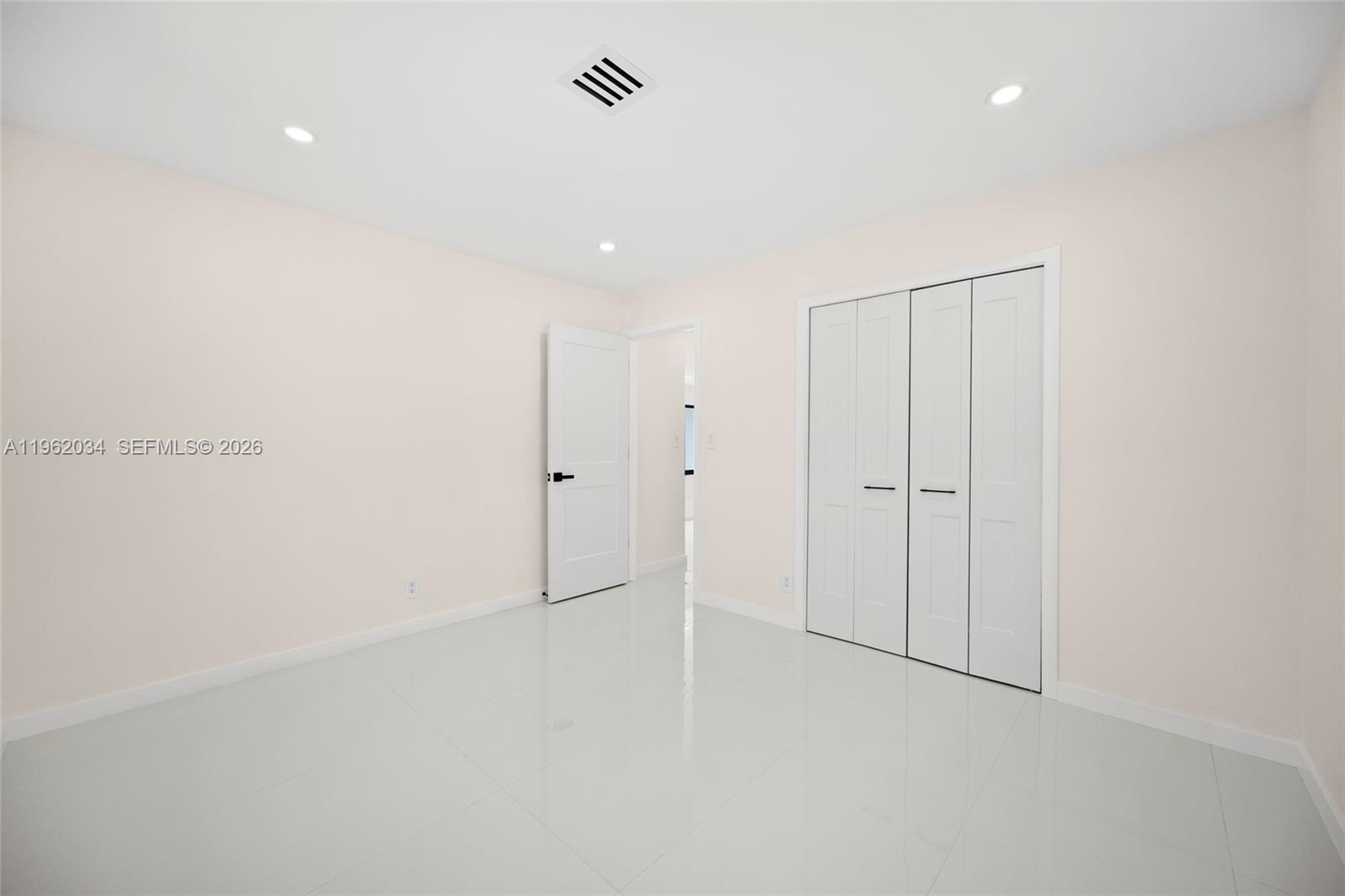 NORWOOD - Residential