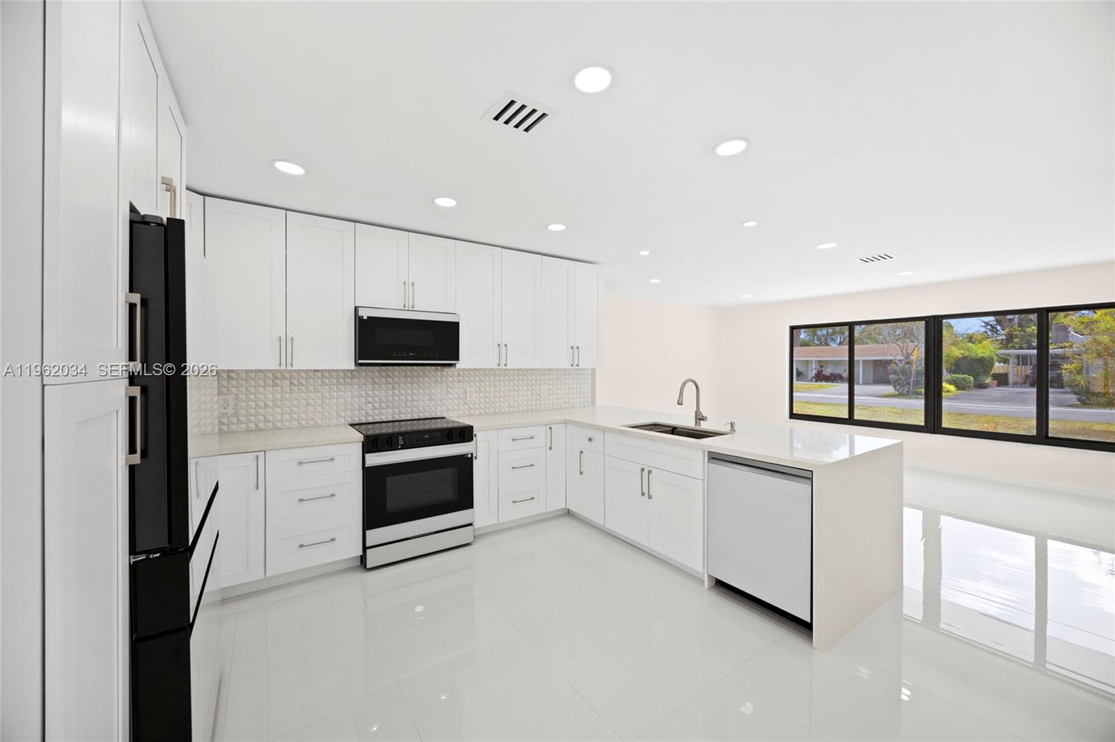 NORWOOD - Residential