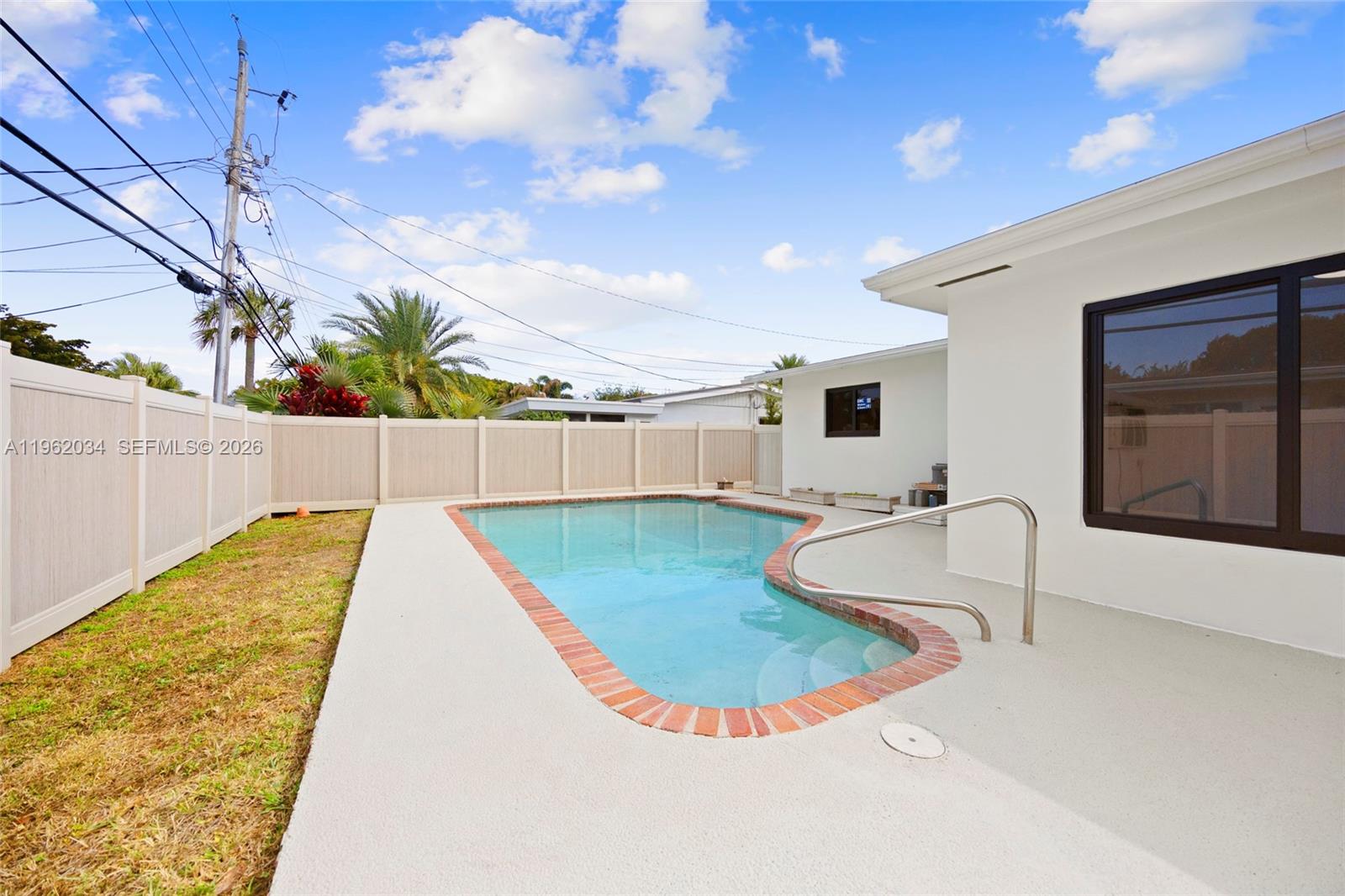 NORWOOD - Residential