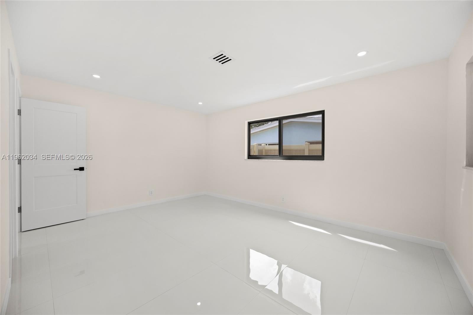 NORWOOD - Residential