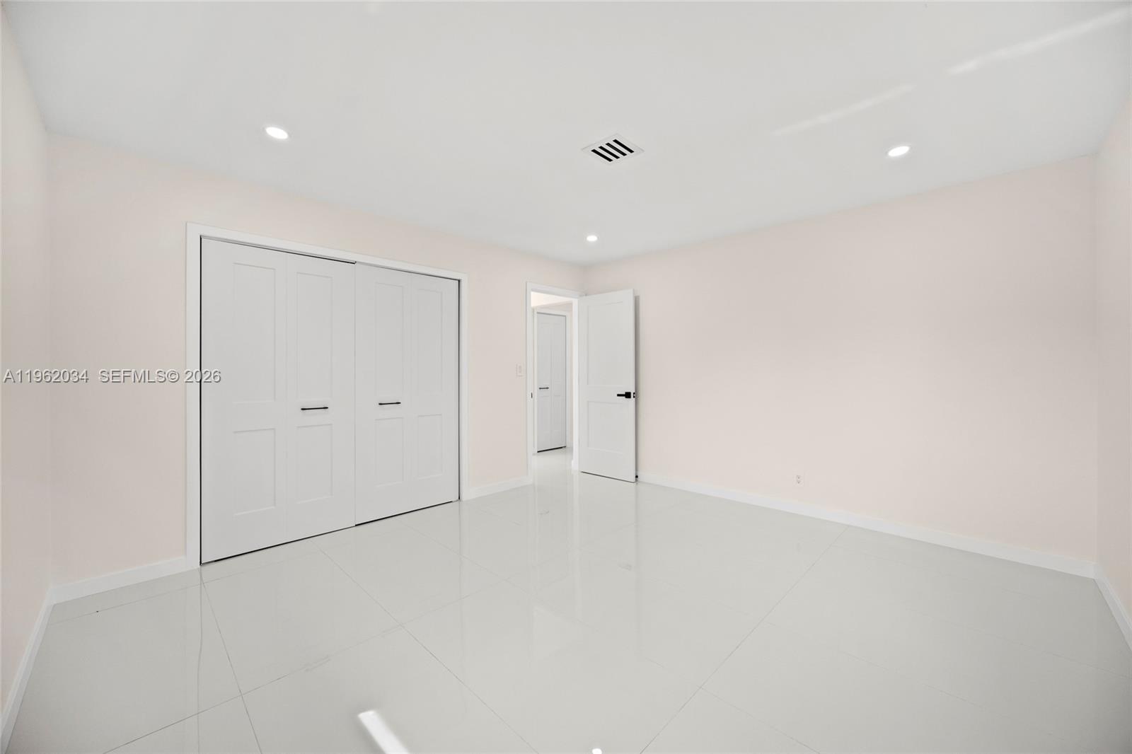 NORWOOD - Residential