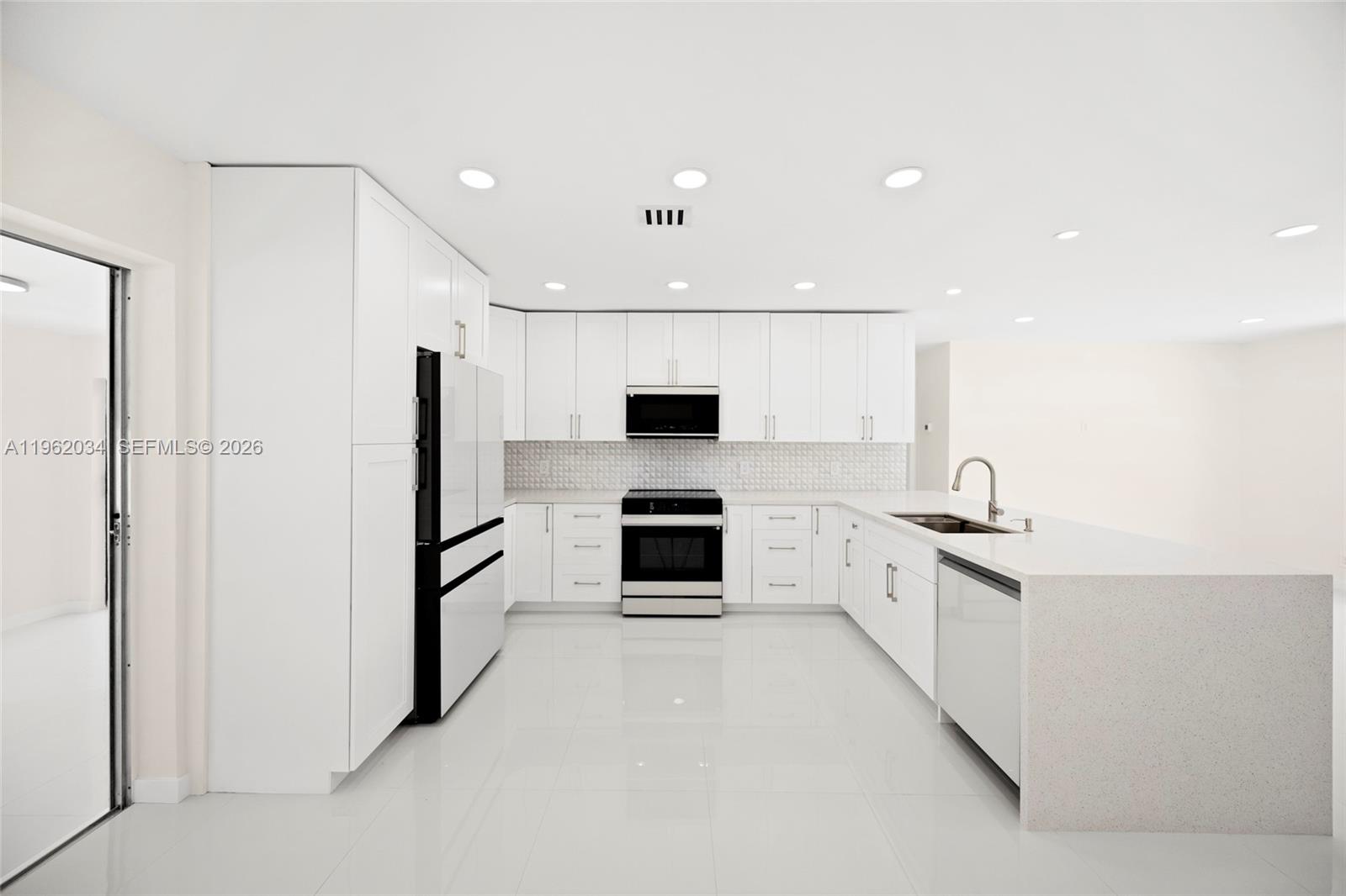 NORWOOD - Residential