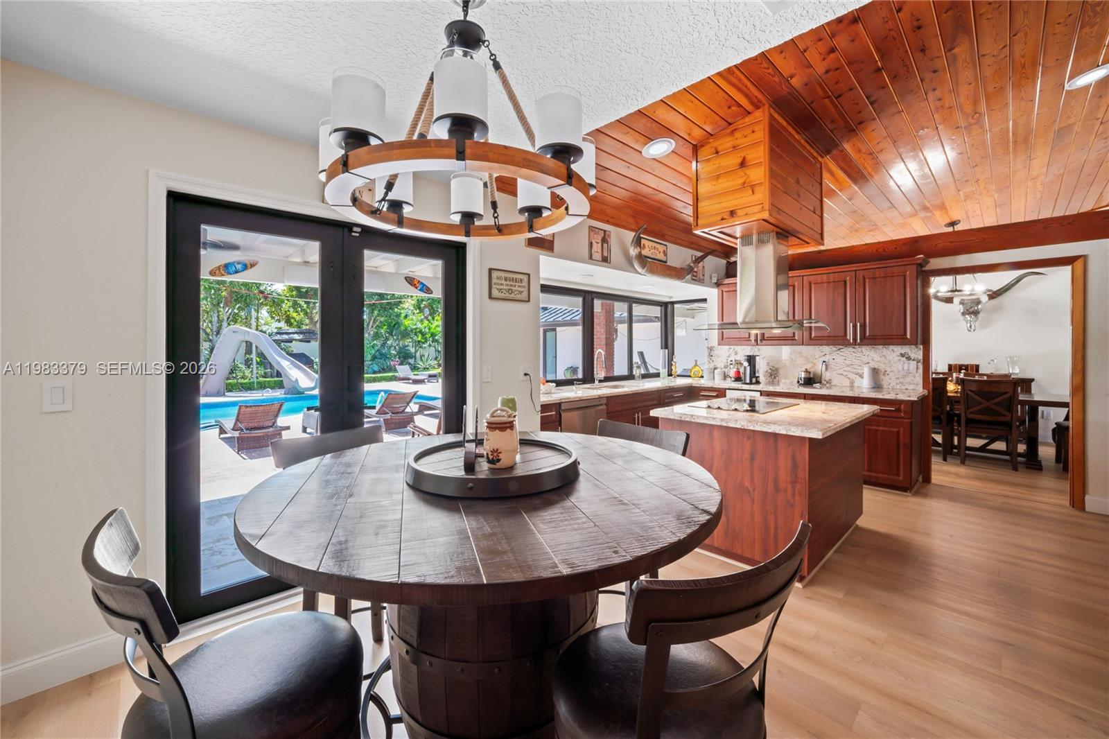 MARY ANN ESTATES 1ST ADDN - Residential