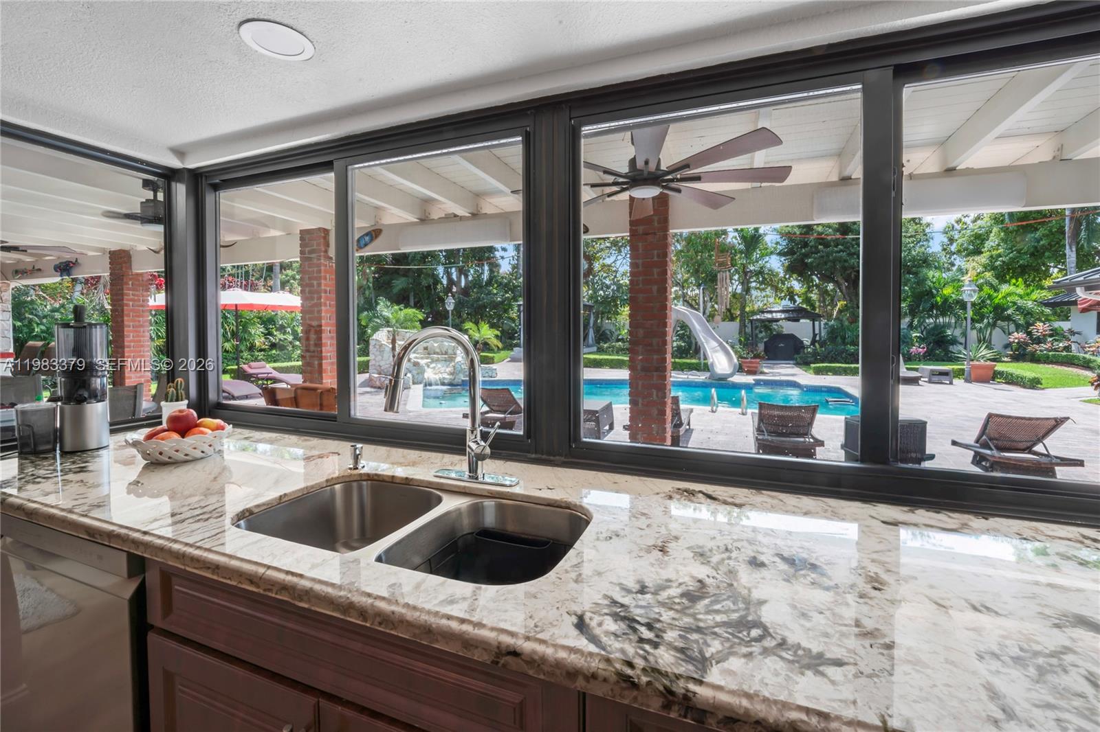 MARY ANN ESTATES 1ST ADDN - Residential