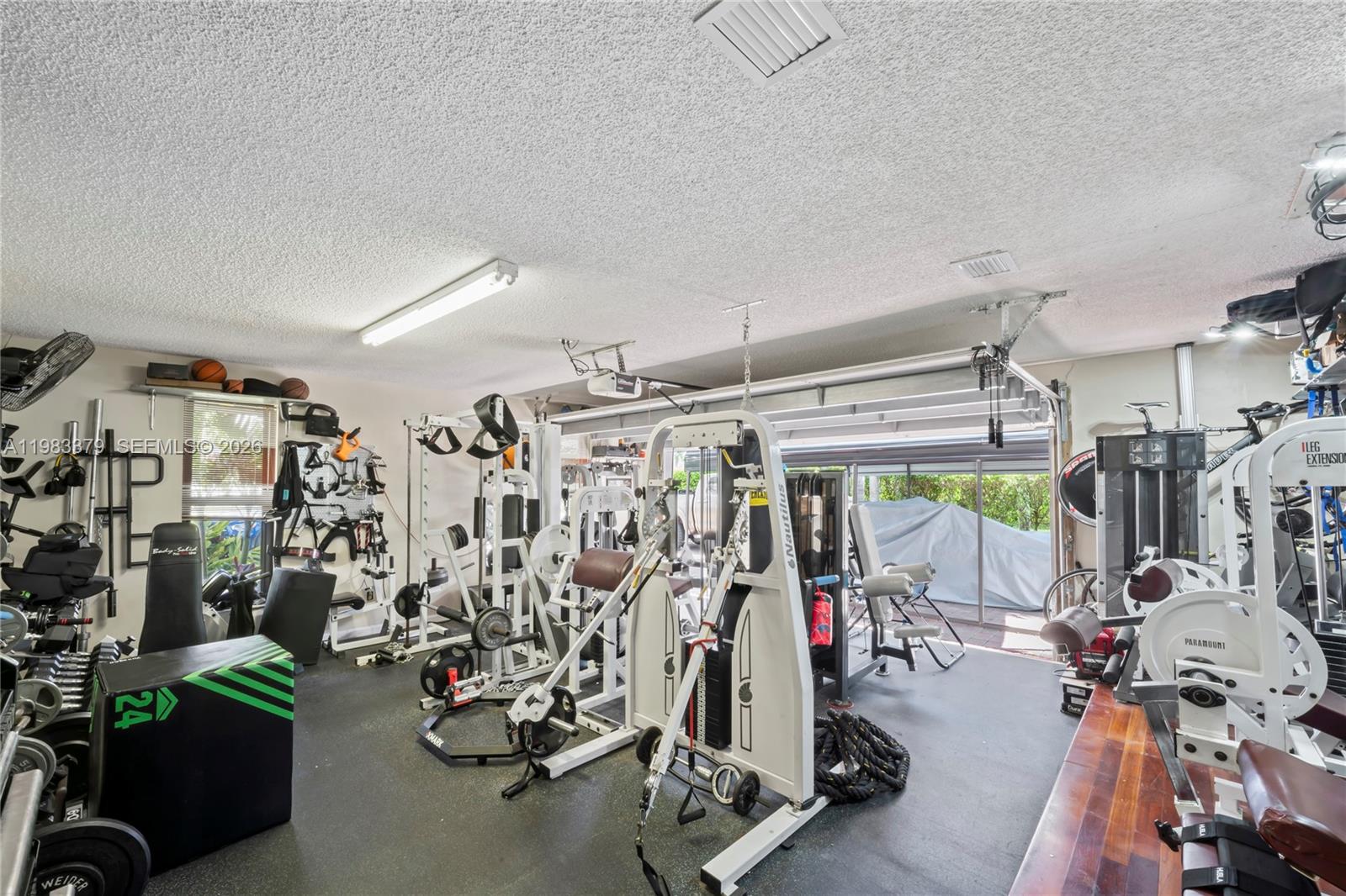 MARY ANN ESTATES 1ST ADDN - Residential