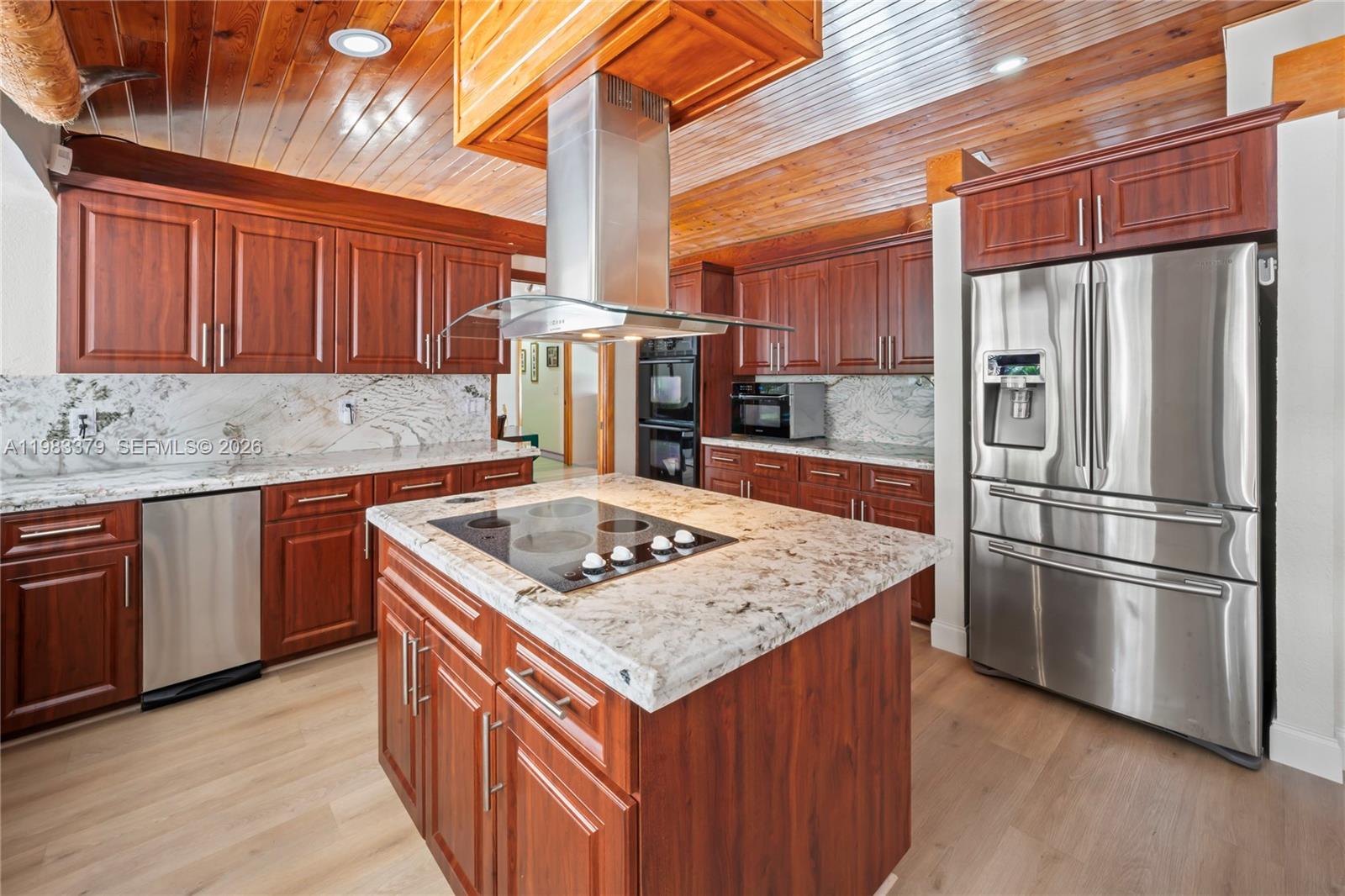 MARY ANN ESTATES 1ST ADDN - Residential