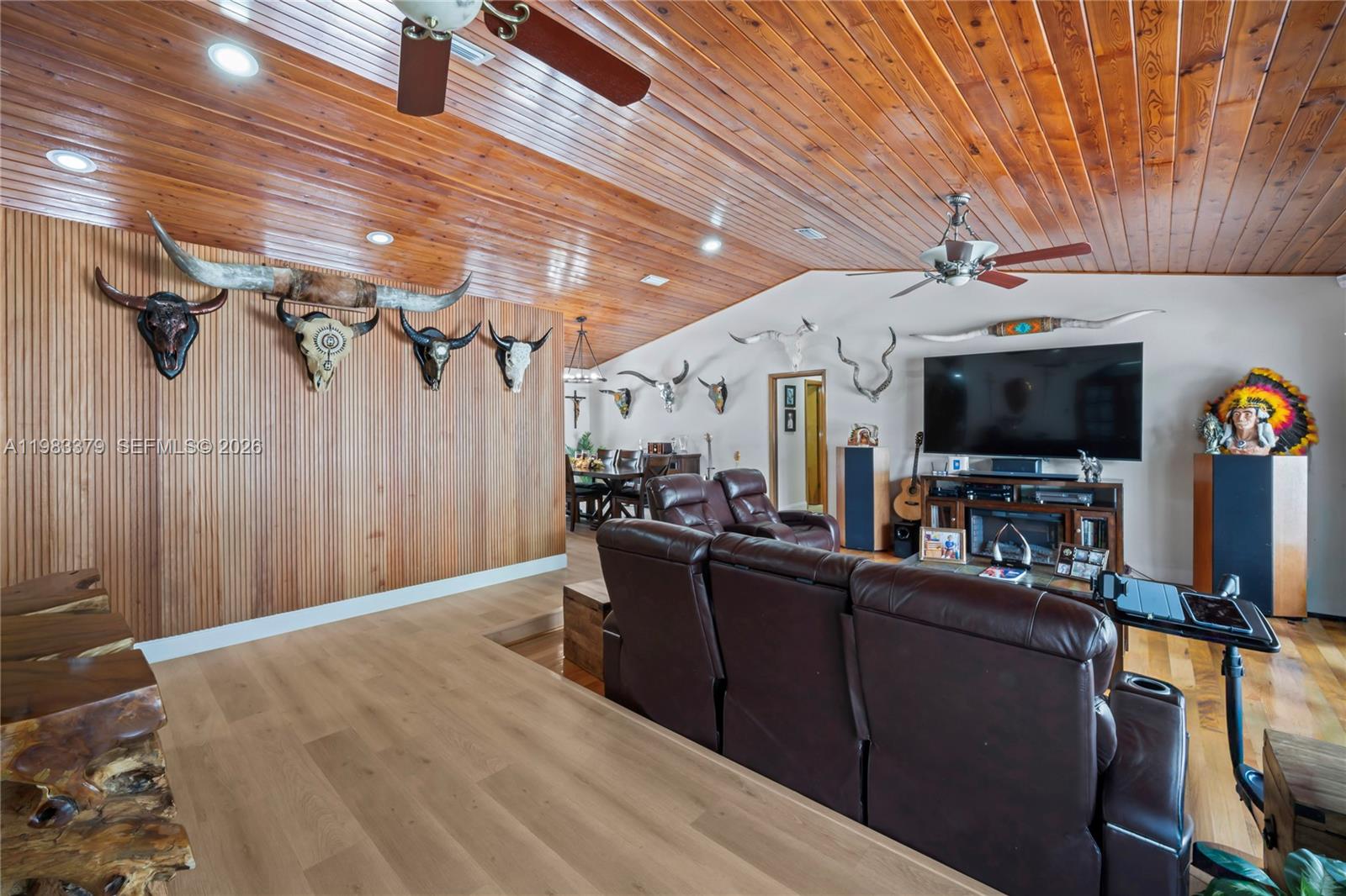 MARY ANN ESTATES 1ST ADDN - Residential