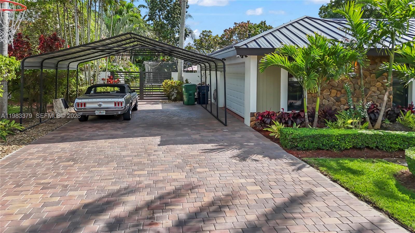 MARY ANN ESTATES 1ST ADDN - Residential