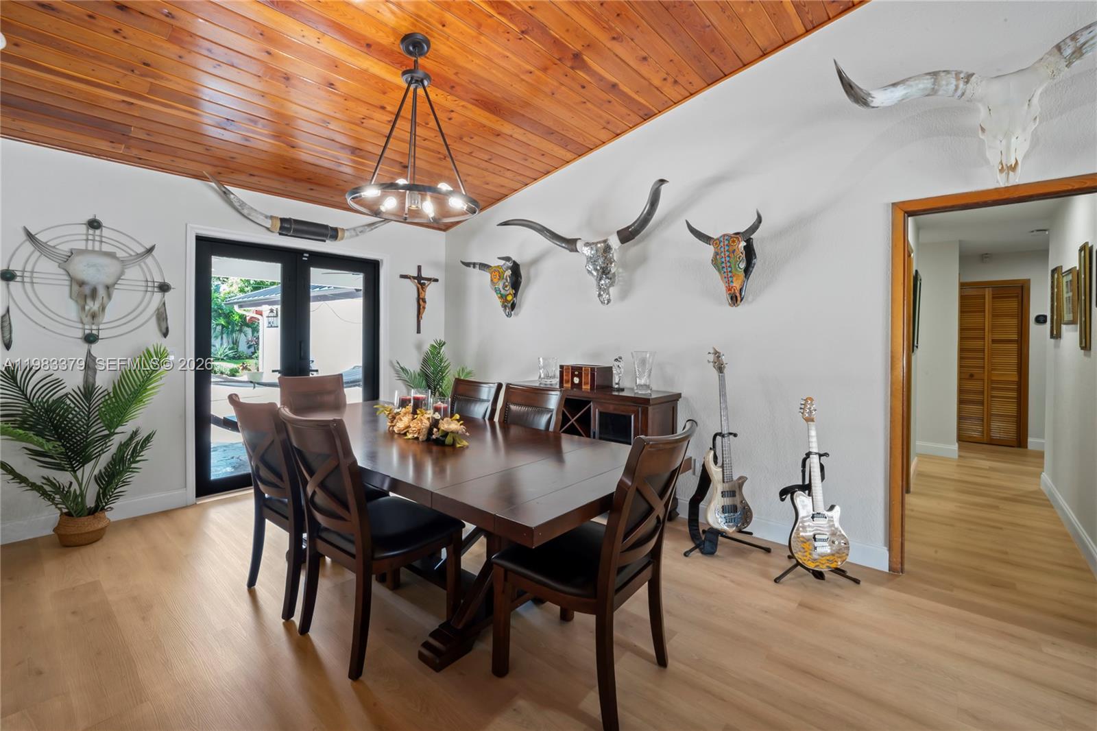 MARY ANN ESTATES 1ST ADDN - Residential