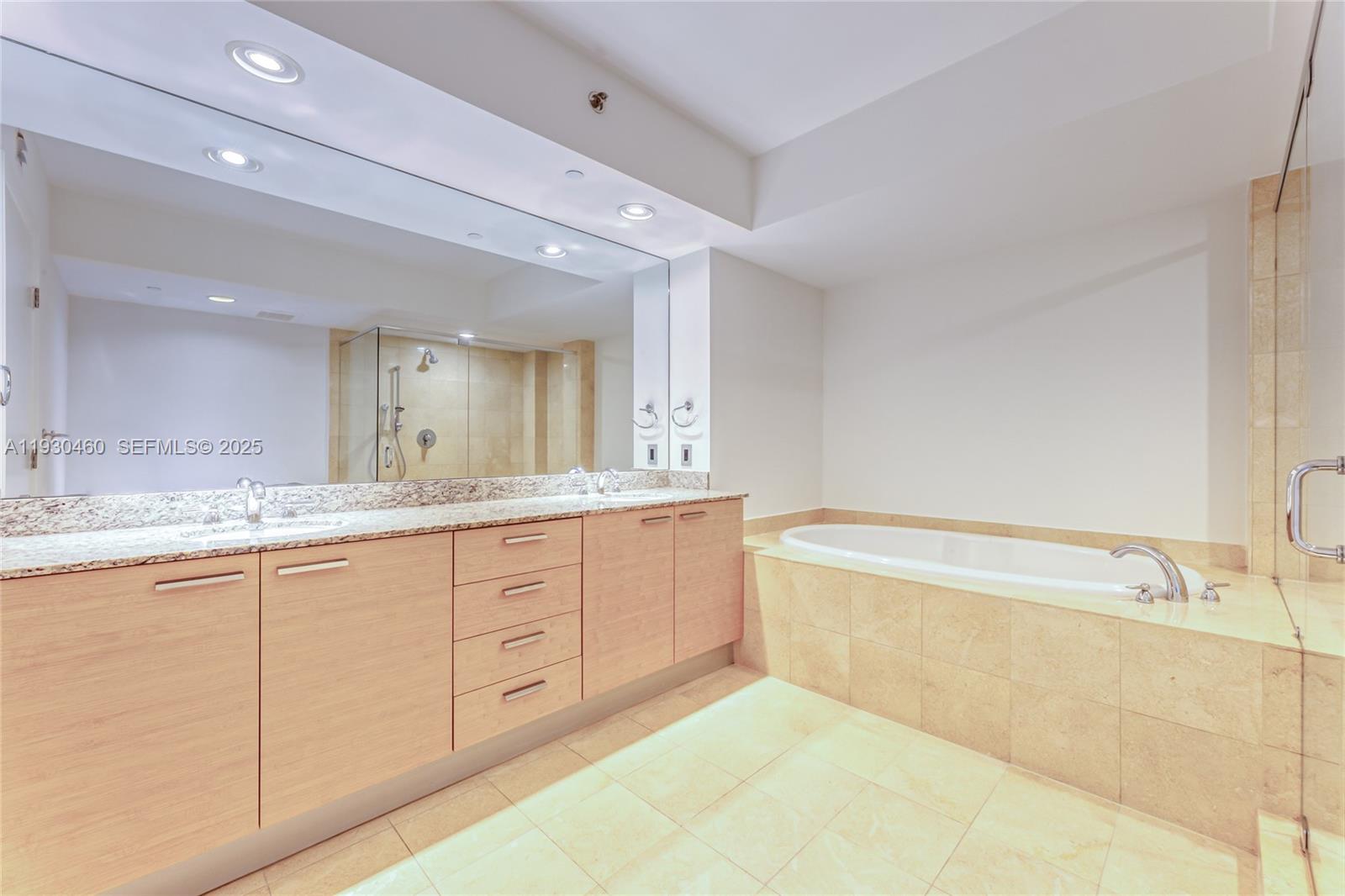 BEACH CLUB TWO - Residential