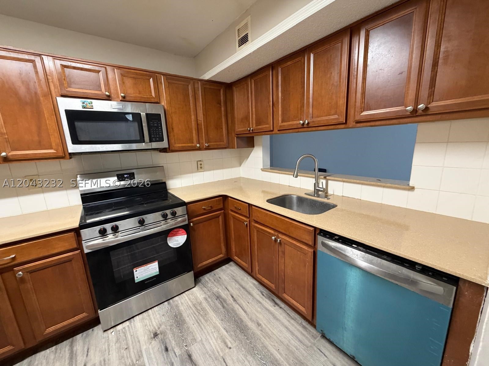 3400 Foxcroft Rd 215