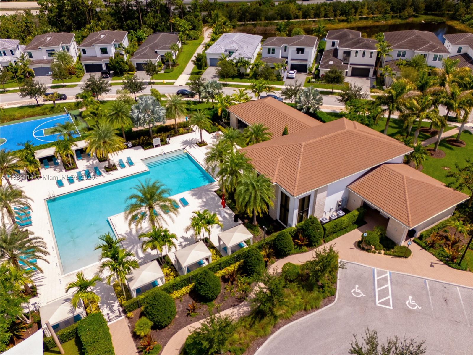 ARTISTRY REPLAT - Residential