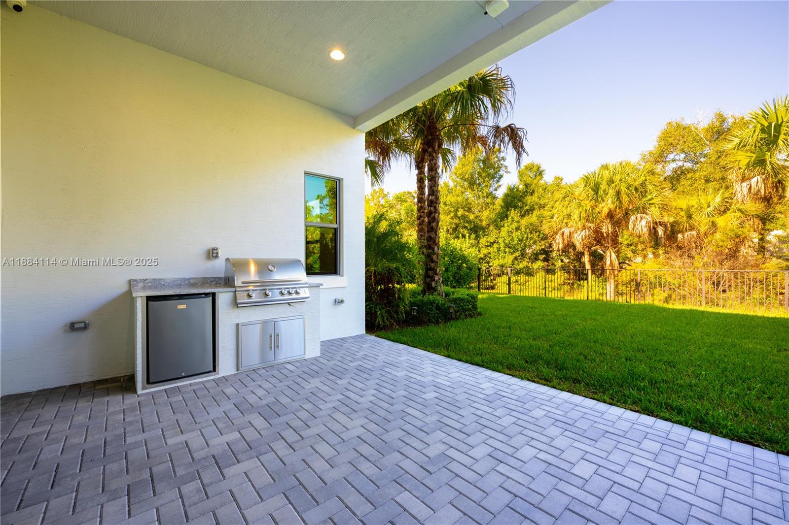 ARTISTRY REPLAT - Residential