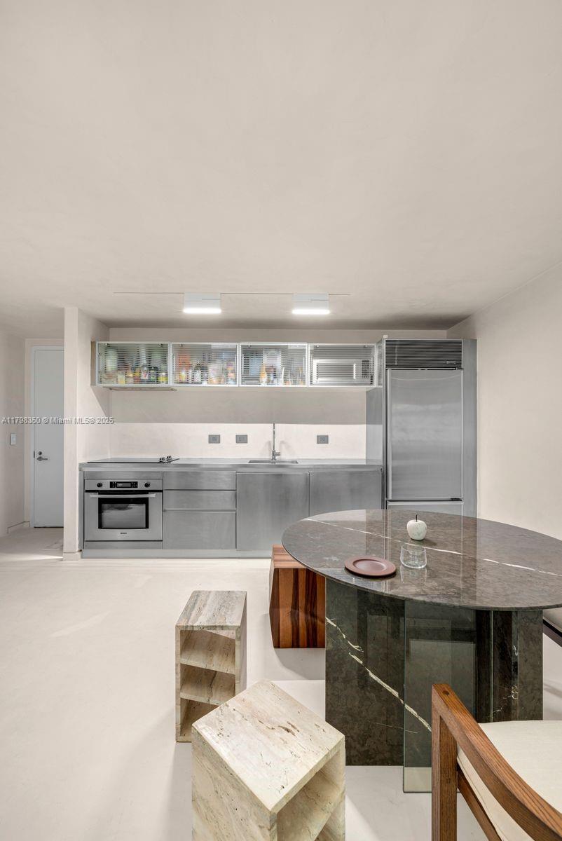 TEN MUSEUM PK RESIDENTIAL - Residential