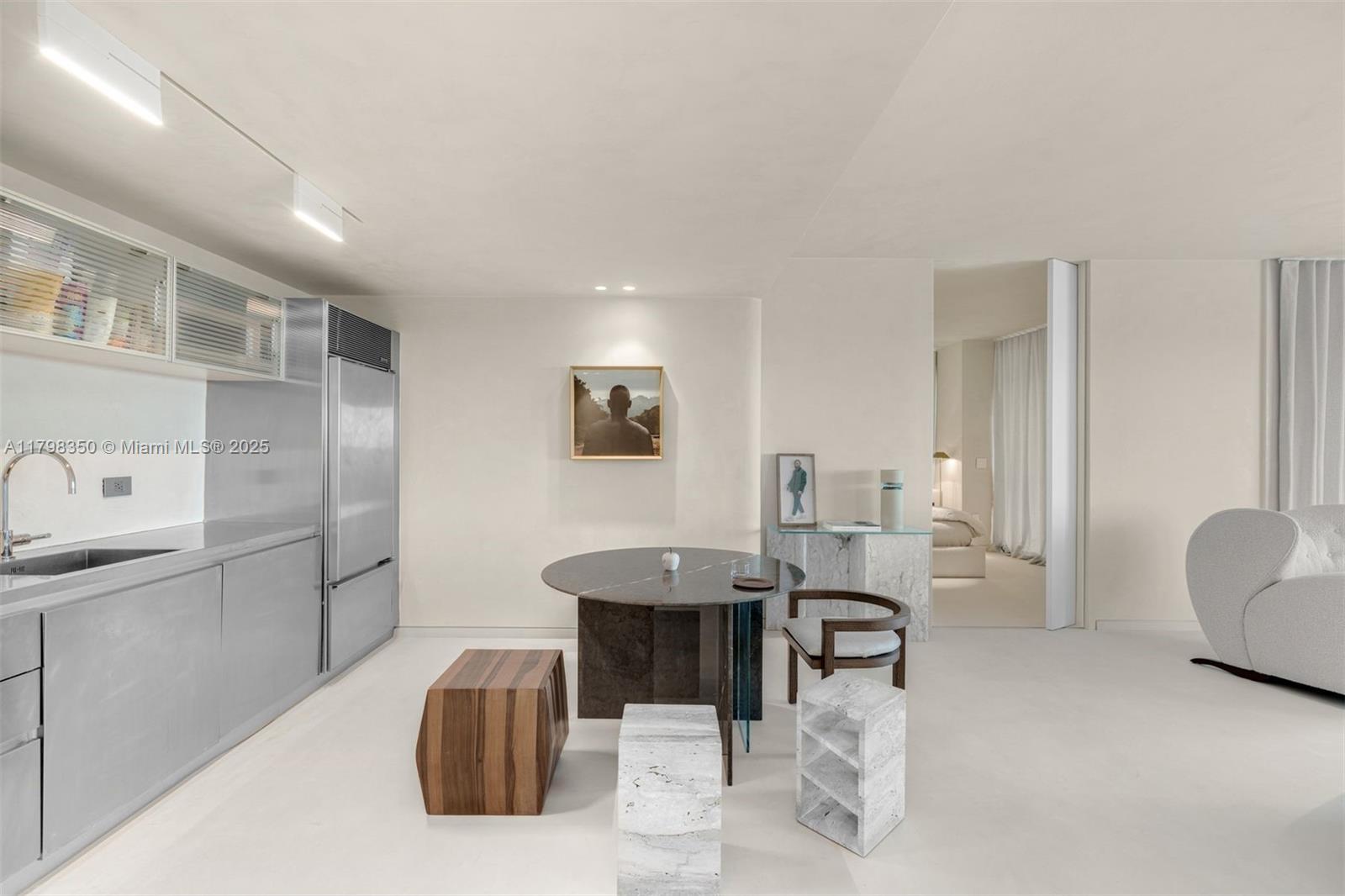 TEN MUSEUM PK RESIDENTIAL - Residential