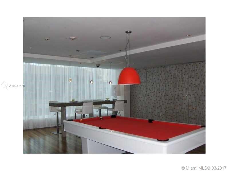 Loft Downtown 02 Condo - Residential Lease