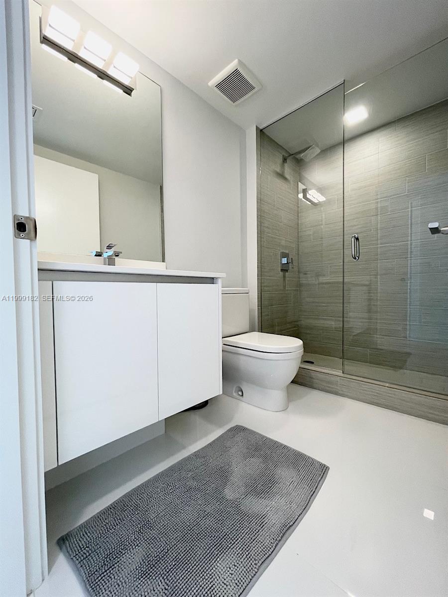 PARQUE TOWERS CONDO - Residential