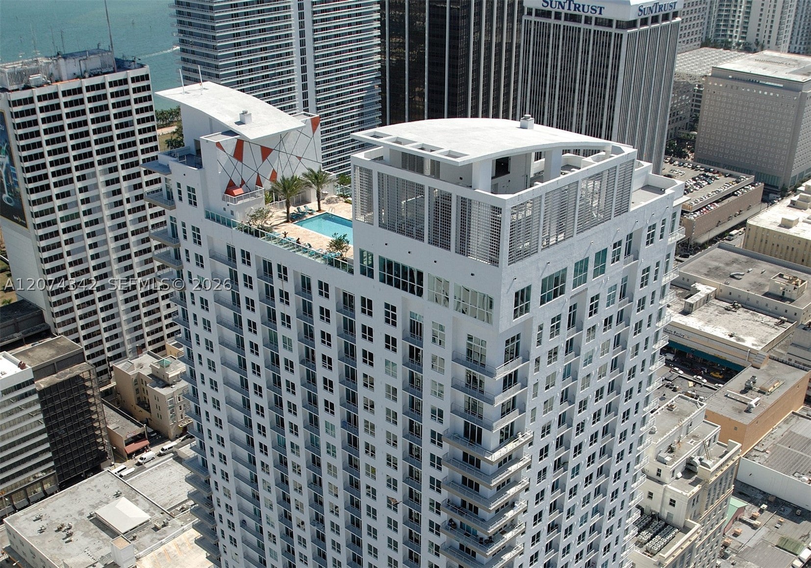 133 NE 2nd Ave 2419