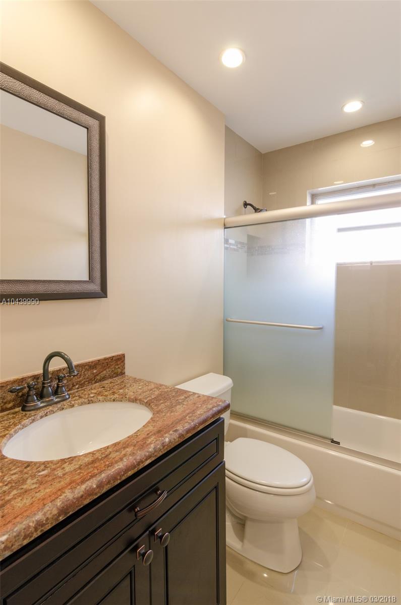 SUNRISE GOLF VILLAGE SEC - Residential