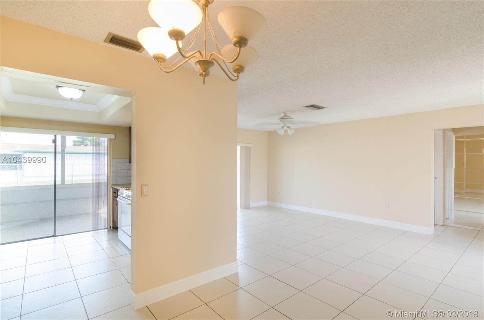 SUNRISE GOLF VILLAGE SEC - Residential