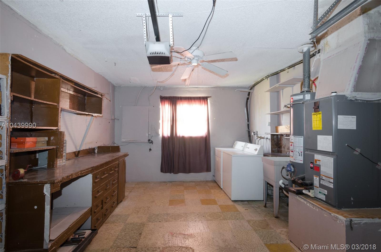 SUNRISE GOLF VILLAGE SEC - Residential