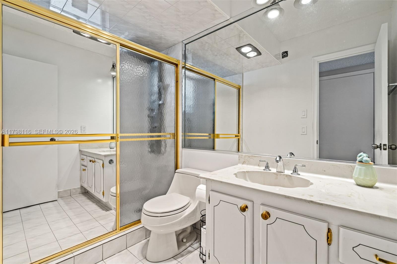 MEADOWBROOK CONDO APTS BL - Residential