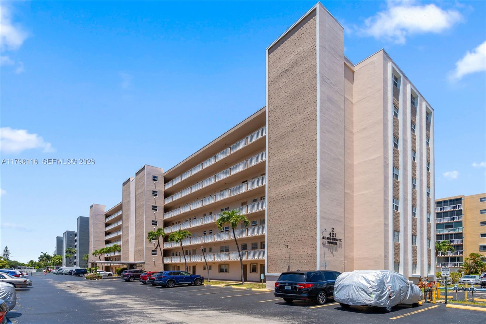 MEADOWBROOK CONDO APTS BL - Residential