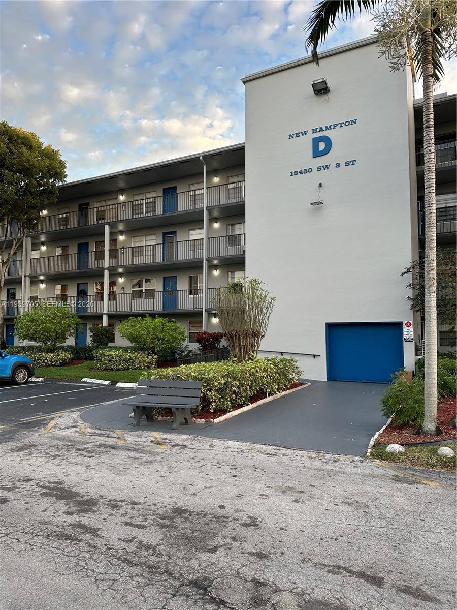 13450 SW 3rd St 408D