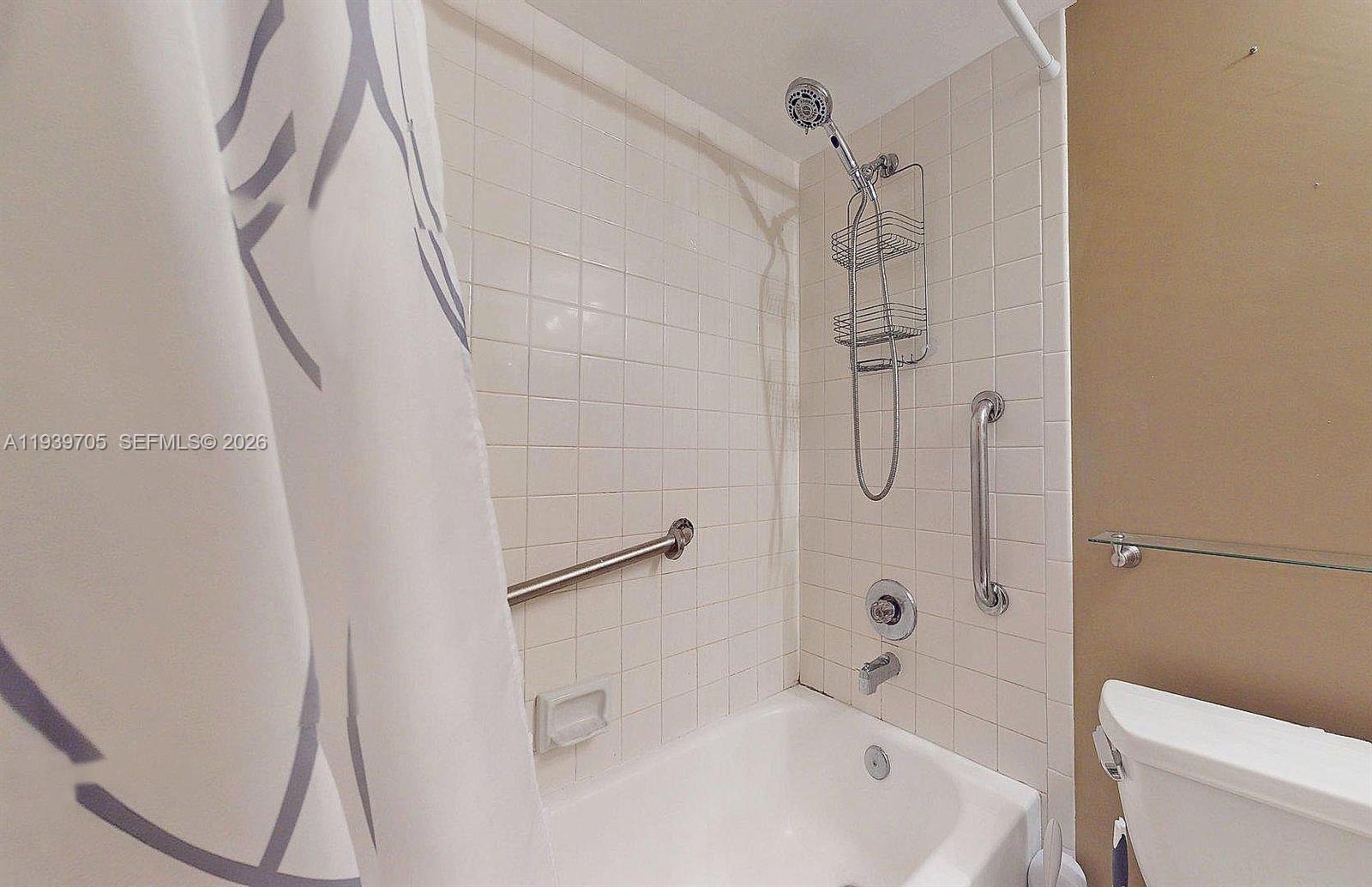 NEW HAMPTON AT CENTURY VI - Residential