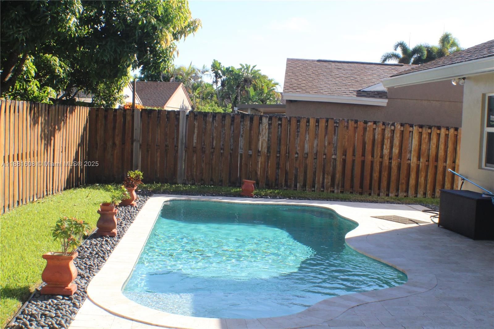 NEW RIVER ESTATES - Residential Lease