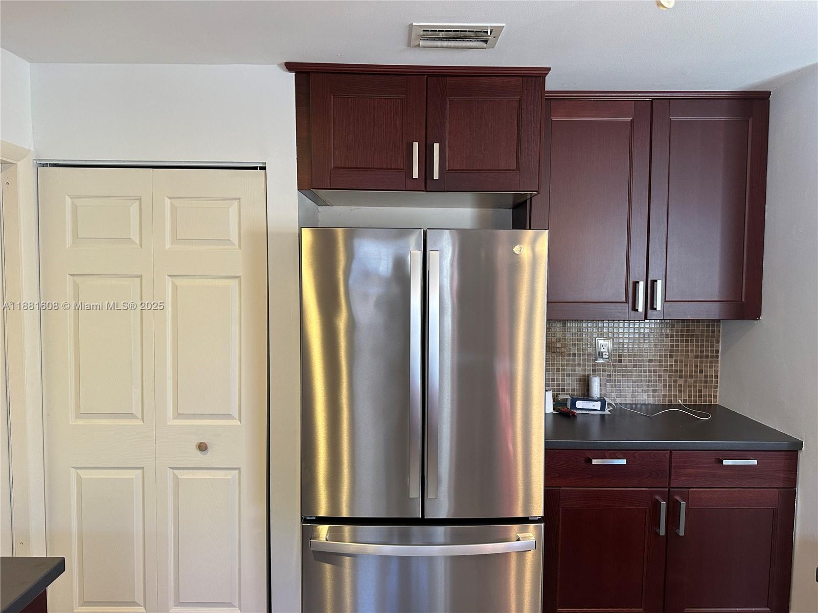 NEW RIVER ESTATES - Residential Lease
