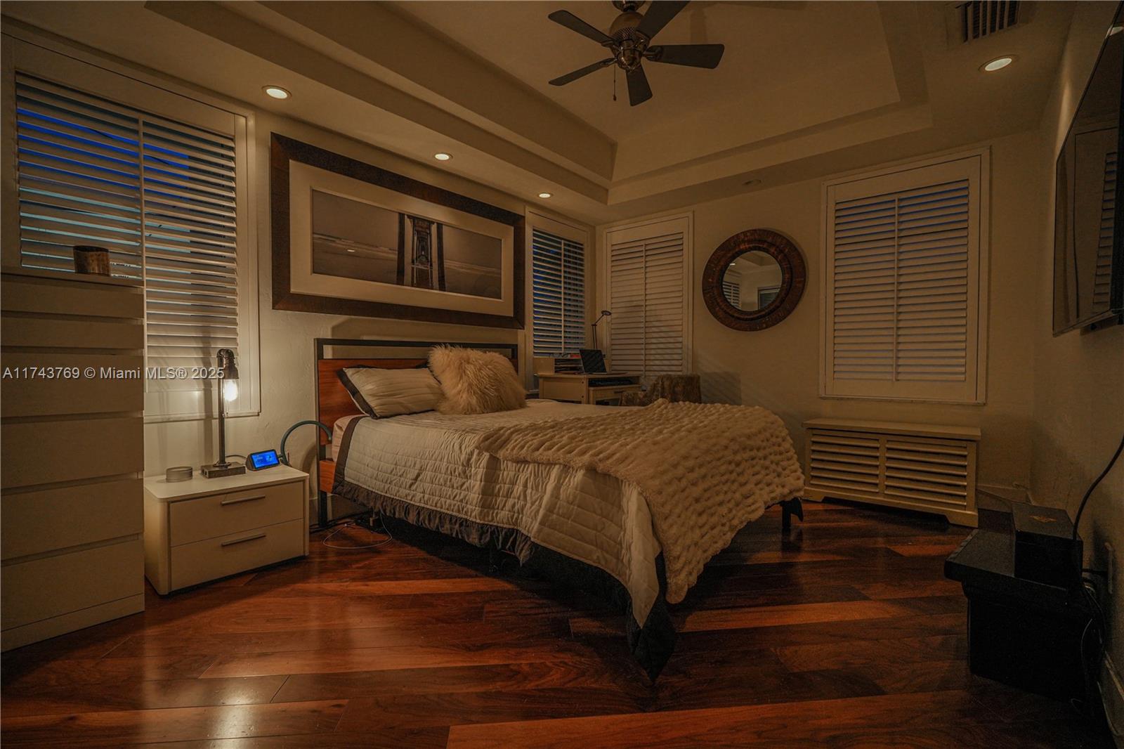 ENCLAVE ON SOUTH BEACH - Residential